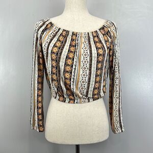 Divided Gold and White Random Design Print Crop Top